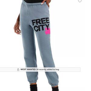 Free city sweatpants (grey art) grey and pink size small